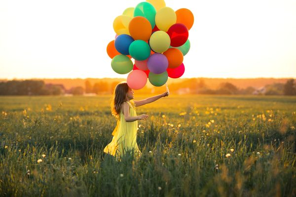 Які повітряні кульки подарувати дівчині на День народження?