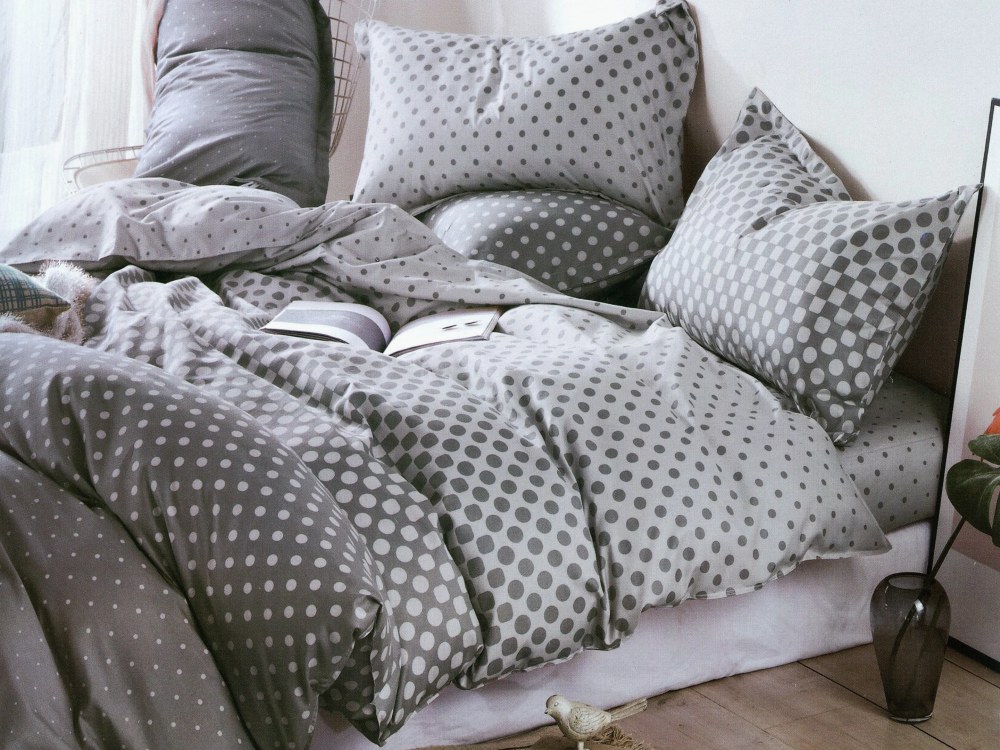 постільна білизна сіра в горошок