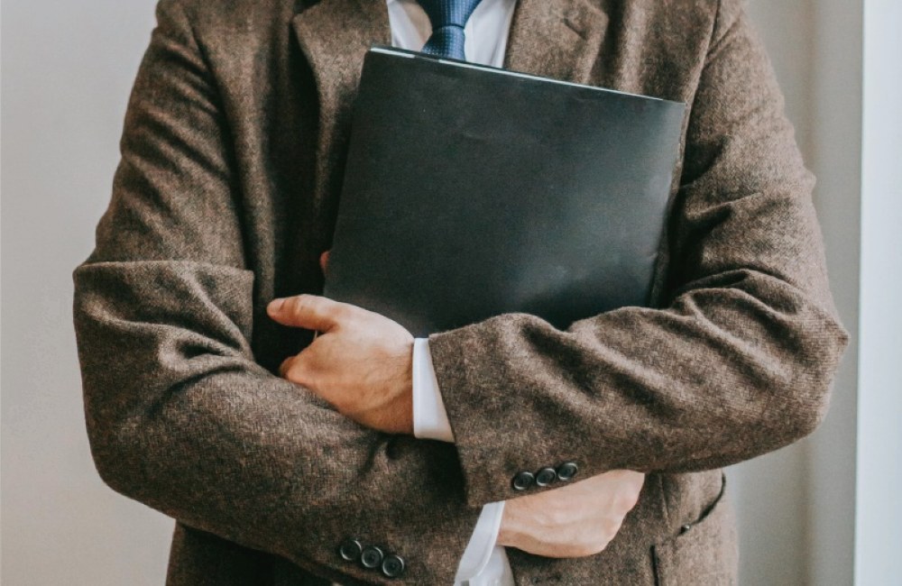 Як оформити бронювання від мобілізації – допомога військового адвоката